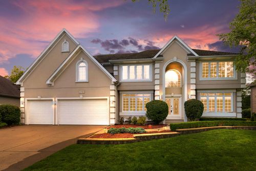 2711 Deering Bay Dr, Naperville, IL, 60564-4654 | Card Image