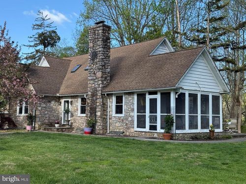 1019 Kimberton Rd, CHESTER SPRINGS, PA, 19425-1802 | Card Image