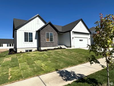 249 E 580 N, House other with 3 bedrooms, 2 bathrooms and 3 parking in Providence UT | Image 2