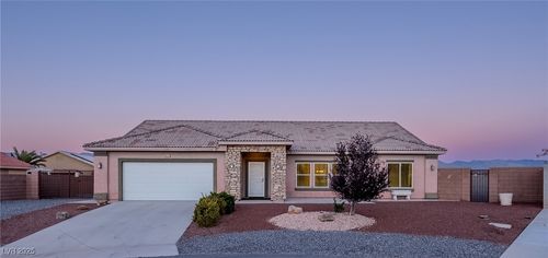 6981 Queenswood Ct, Pahrump, NV, 89061-7796 | Card Image