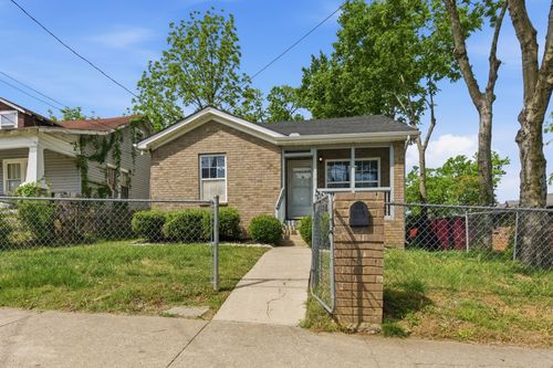 737 25th Ave N, Nashville, TN, 37208-3601 | Card Image
