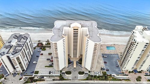 2937 S Atlantic Ave, DAYTONA BEACH, FL, 32118-6043 | Card Image