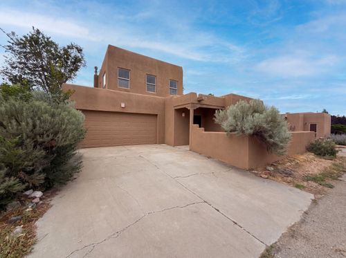 6605 Camino Rojo, Santa Fe, NM, 87507-3167 | Card Image