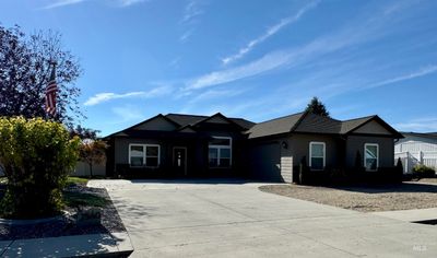 2560 Ne 16th Avenue, House other with 2 bedrooms, 2 bathrooms and 2 parking in Payette ID | Image 3