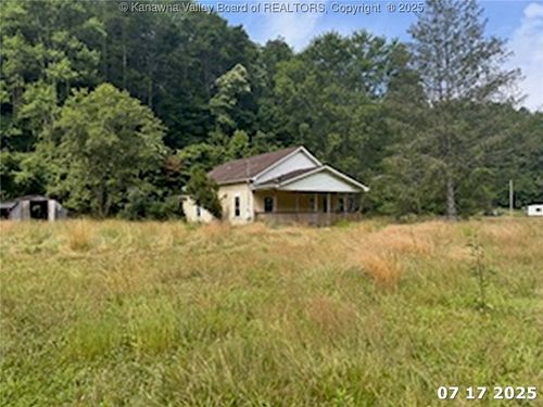 2890 Big Pigeon Rd, Pigeon, WV, 25164-9404 | Card Image