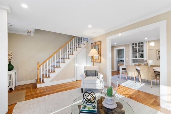 97 Mount Pleasant Ave, House other with 2 bedrooms, 2 bathrooms and 3 parking in Gloucester MA | Image 6