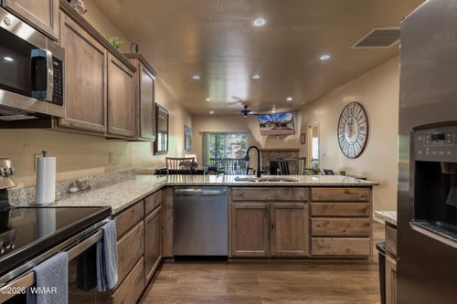 6001 Saturn Dr, Lakeside, AZ, 85929-6014 | Card Image