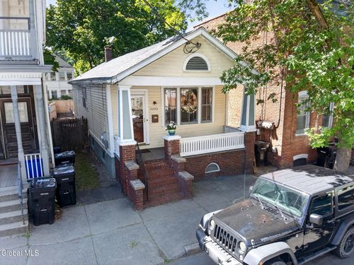 2203 15th St, Troy, NY, 12180-3002 | Card Image