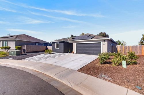 1477 Bob Hayes Dr, Olivehurst, CA, 95961-7576 | Card Image
