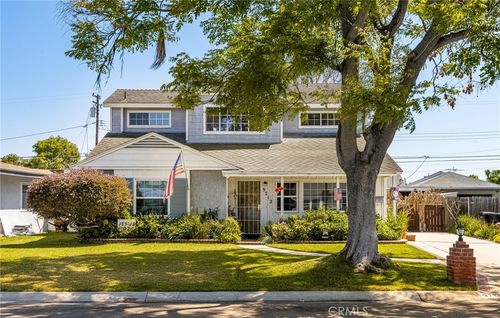 9712 Russell Ave, Garden Grove, CA, 92844-2427 | Card Image