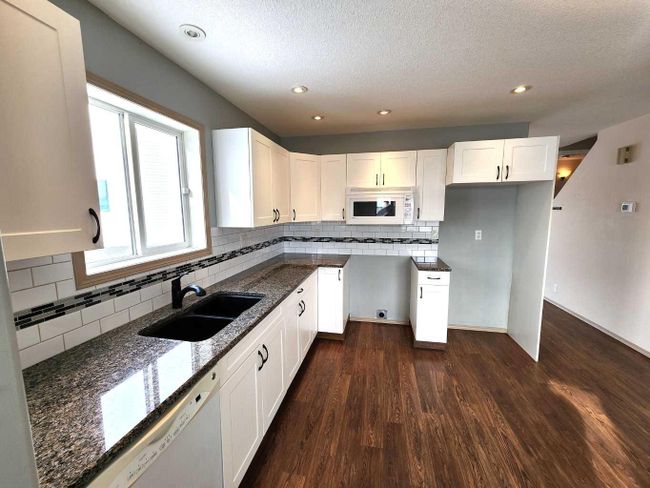16 Kirk Close, Home with 4 bedrooms, 1 bathrooms and 3 parking in Red Deer AB | Image 4