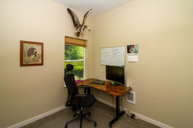 Office/Bonus Room | Image 9