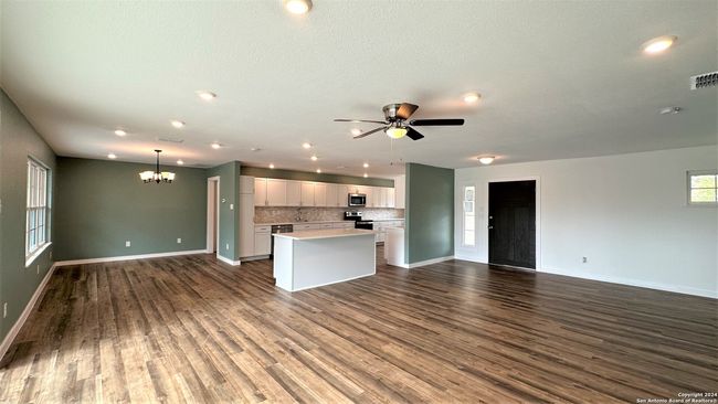 124 Herweck Dr, House other with 4 bedrooms, 3 bathrooms and null parking in Castle Hills TX | Image 10
