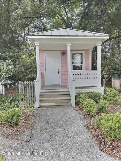 703-2151 Government St, Ocean Springs, MS, 39564-3936 | Card Image