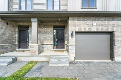 713 Chelton Rd, Condo with 3 bedrooms, 4 bathrooms and 3 parking in London ON | Image 2