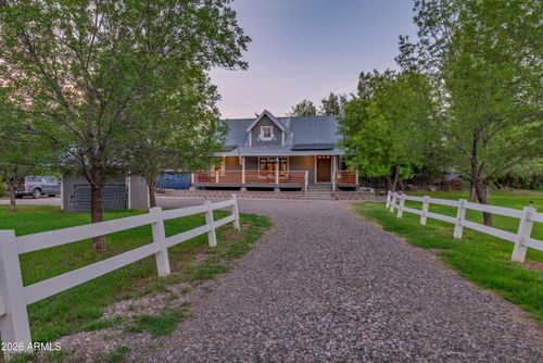 65 E Zellner Ln, Camp Verde, AZ, 86322-7377 | Card Image