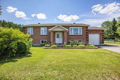 2938 Gagné Rd, Hammond, ON, K0A2A0 | Card Image