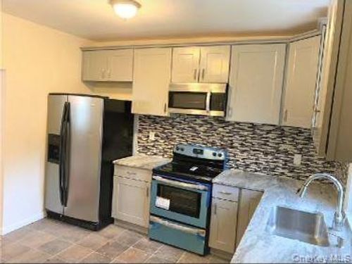 54-56 Valley Ave, Walden, NY, 12586-1434 | Card Image