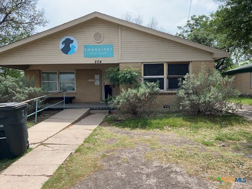 204 W Avenue B, Killeen, TX, 76541-5200 | Card Image