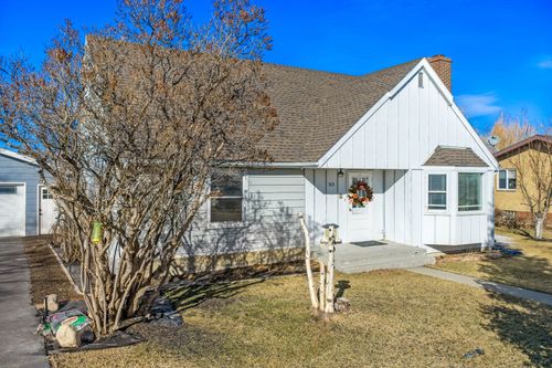 515 5th Ave S, Shelby, MT, 59474-2327 | Card Image