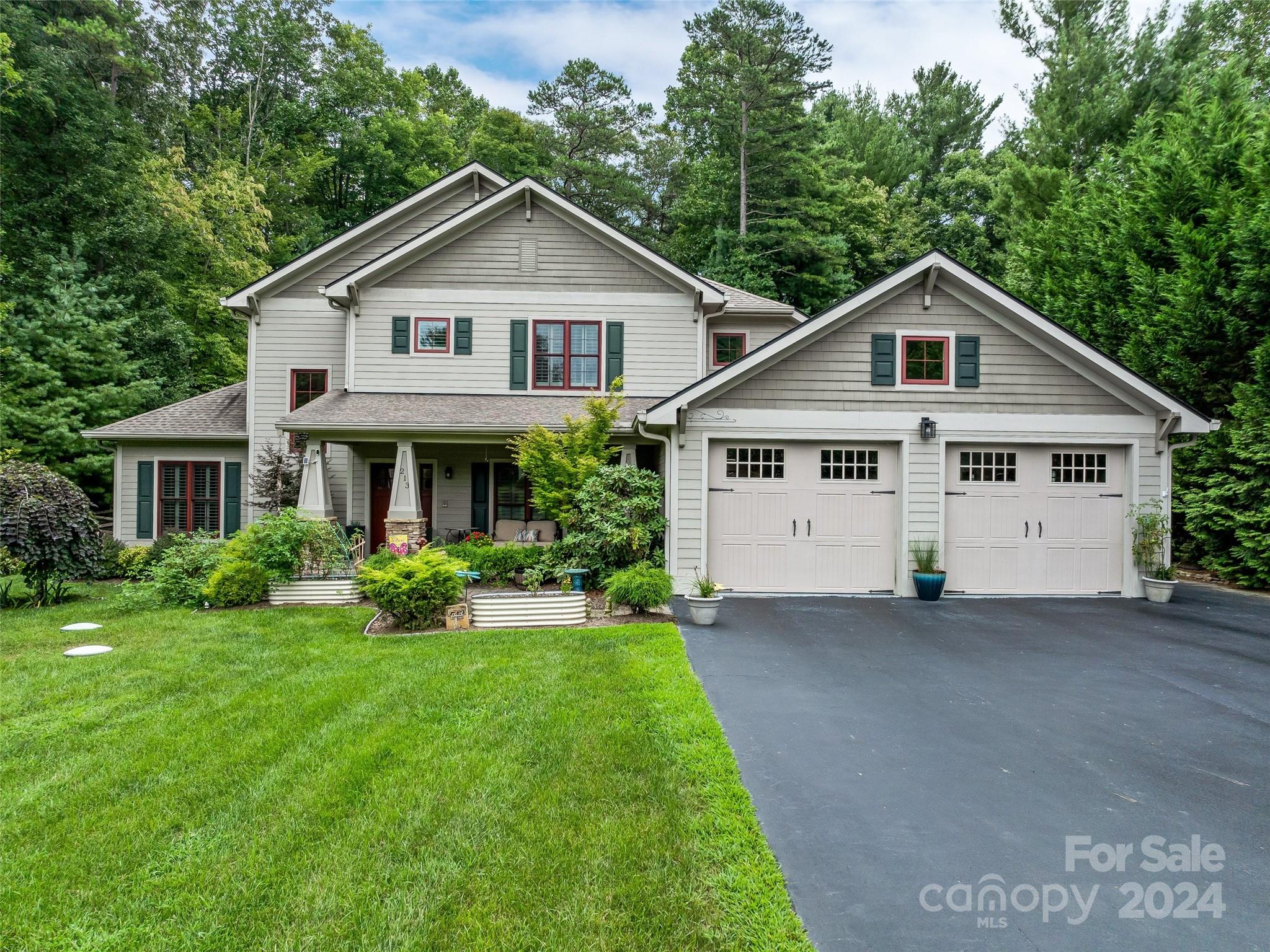 Solomons Cove Rd, Flat Rock, NC 28731
