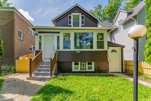 1914 Foster St, Evanston, IL, 60201-3348 | Card Image