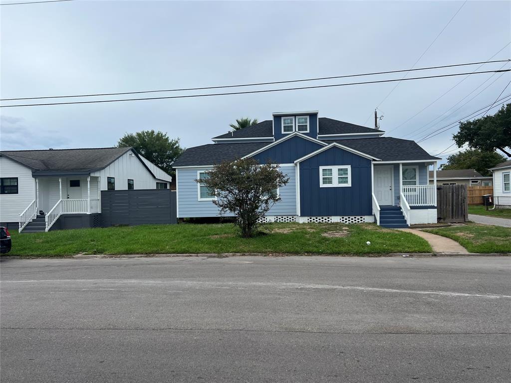 55th St, Galveston, TX 77551