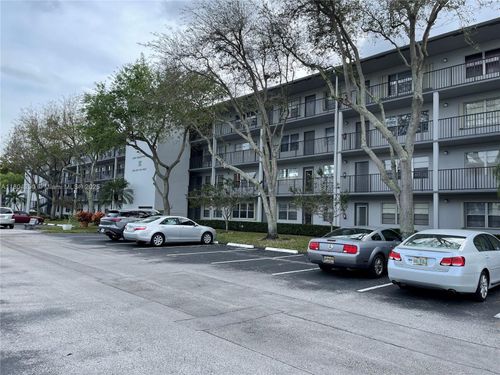 apt-209e-300 Sw 134th Way, Pembroke Pines, FL, 33027-1647 | Card Image