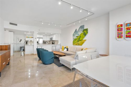 apt-a604-520 Brickell Key Dr, Miami, FL, 33131-2412 | Card Image