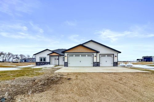 700 Blaine St N, Colfax, ND, 58018 | Card Image