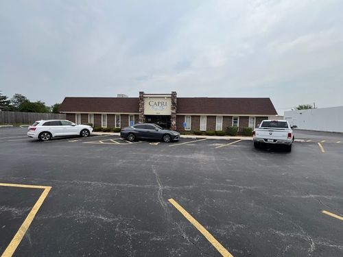 15815 Rob Roy Dr, Oak Forest, IL, 60452-2741 | Card Image
