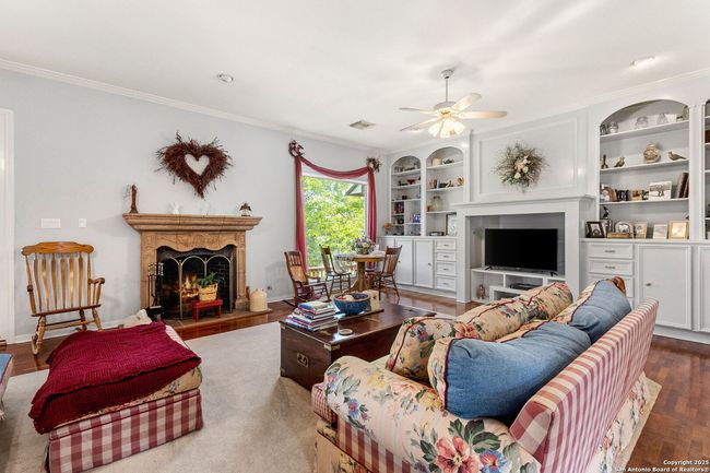 1434 Whispering Water, House other with 4 bedrooms, 3 bathrooms and null parking in Spring Branch TX | Image 10
