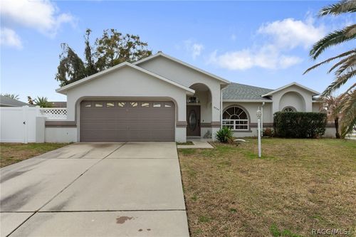 9054 E Coker Creek Ln, Inverness, FL, 34450-8860 | Card Image