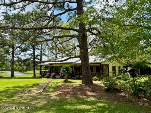 273 Vincetown Road, Sandy Hook, MS, 39478 | Card Image