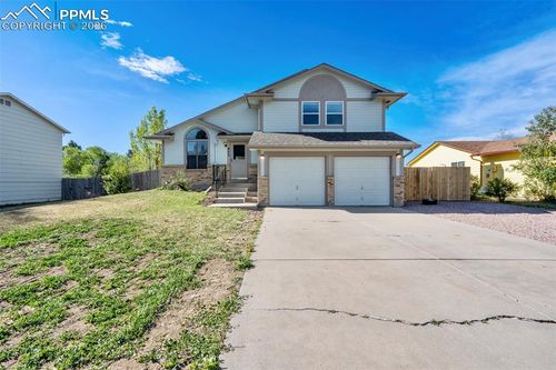 955 Crosstrail Dr, Colorado Springs, CO, 80906-4920 | Card Image