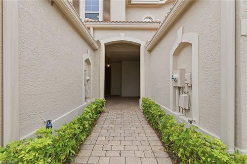 4074 Cherrybrook Loop, Fort Myers, FL, 33966-7003 | Card Image