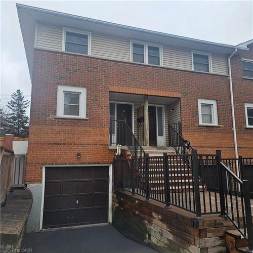 19-465 Beechwood Pl, Waterloo, ON, N2T2N8 | Card Image