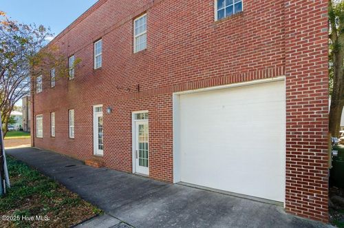 ste-c-319 N 4th St, Wilmington, NC, 28401-4181 | Card Image