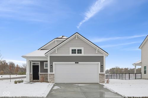 1849 James Pierce Dr, Shelbyville, IN, 46176-7069 | Card Image