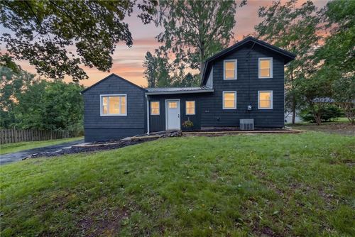 383 Brooks Rd, West Henrietta, NY, 14586-9645 | Card Image