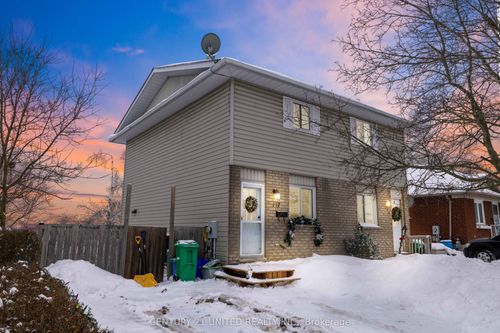 117 Towerhill Rd, Peterborough, ON, K9H7M7 | Card Image