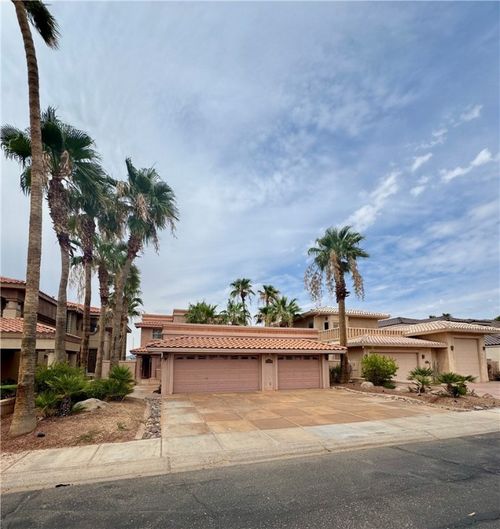 10641 S River Terrace Dr, Mohave Valley, AZ, 86440-9530 | Card Image