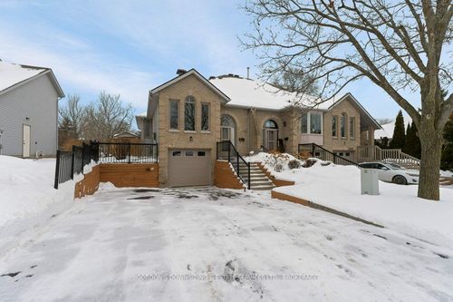 1112 Featherstone Court, Kingston, ON, K7M8R5 | Card Image