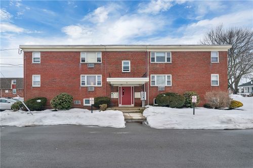 apt-33-5 Garibaldi St, North Providence, RI, 02911-2476 | Card Image