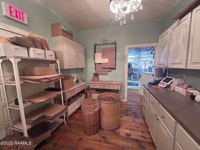 wrapping rooms | Image 15