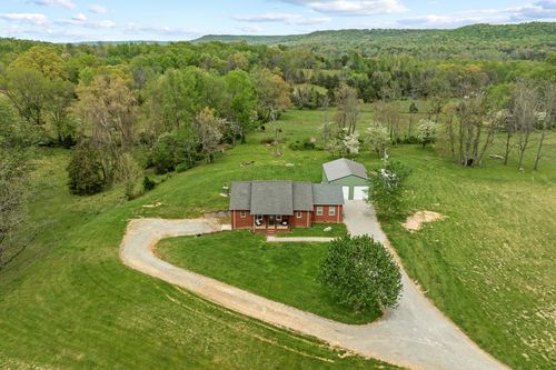 945 Oak Hill Rd, Rickman, TN, 38580-1813 | Card Image