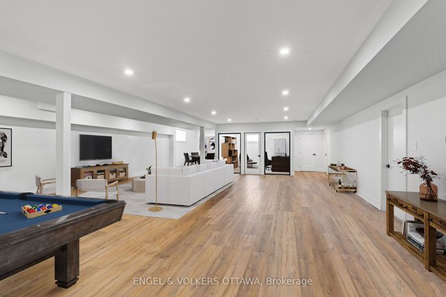425 Ginger Cres, House other with 5 bedrooms, 4 bathrooms and 6 parking in Metcalfe ON | Image 36