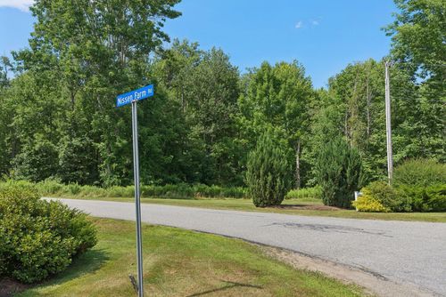 12 Nissen Farm Lane, Damariscotta, ME, 04543 | Card Image