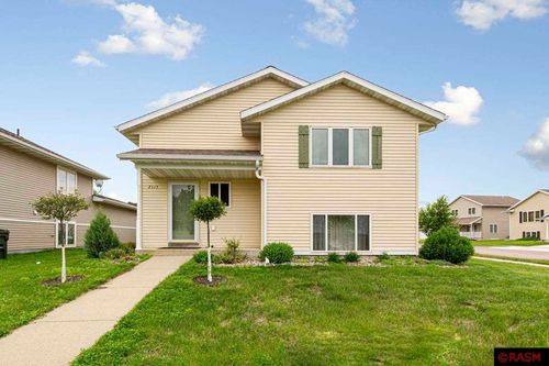 2115 Turpin St, Saint Peter, MN, 56082-1776 | Card Image