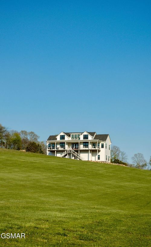 2324 Holston View Rd, New Market, TN, 37820-3113 | Card Image
